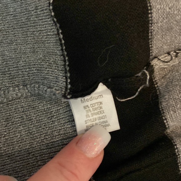 No Name - Picture 2 of 3